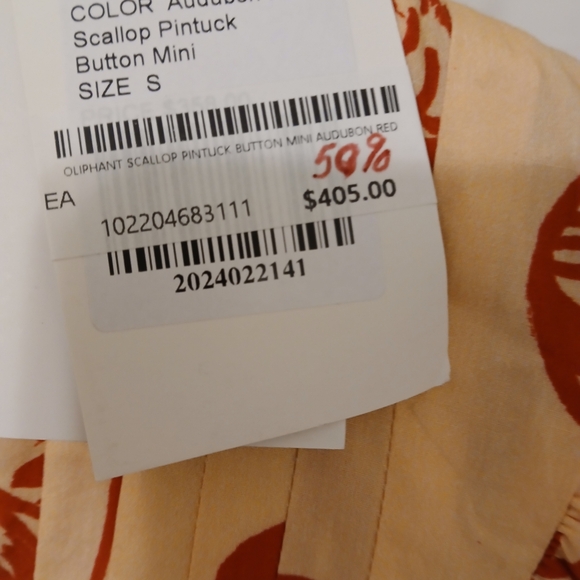 OLIPHANT Audubon Red Scallop Pintuck Button MINI - Picture 3 of 4